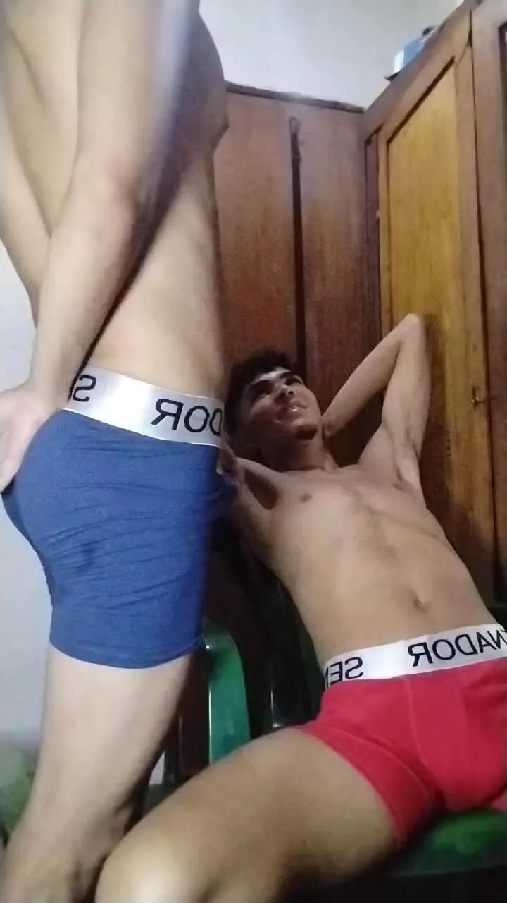 hotboy1955 on Cam4 