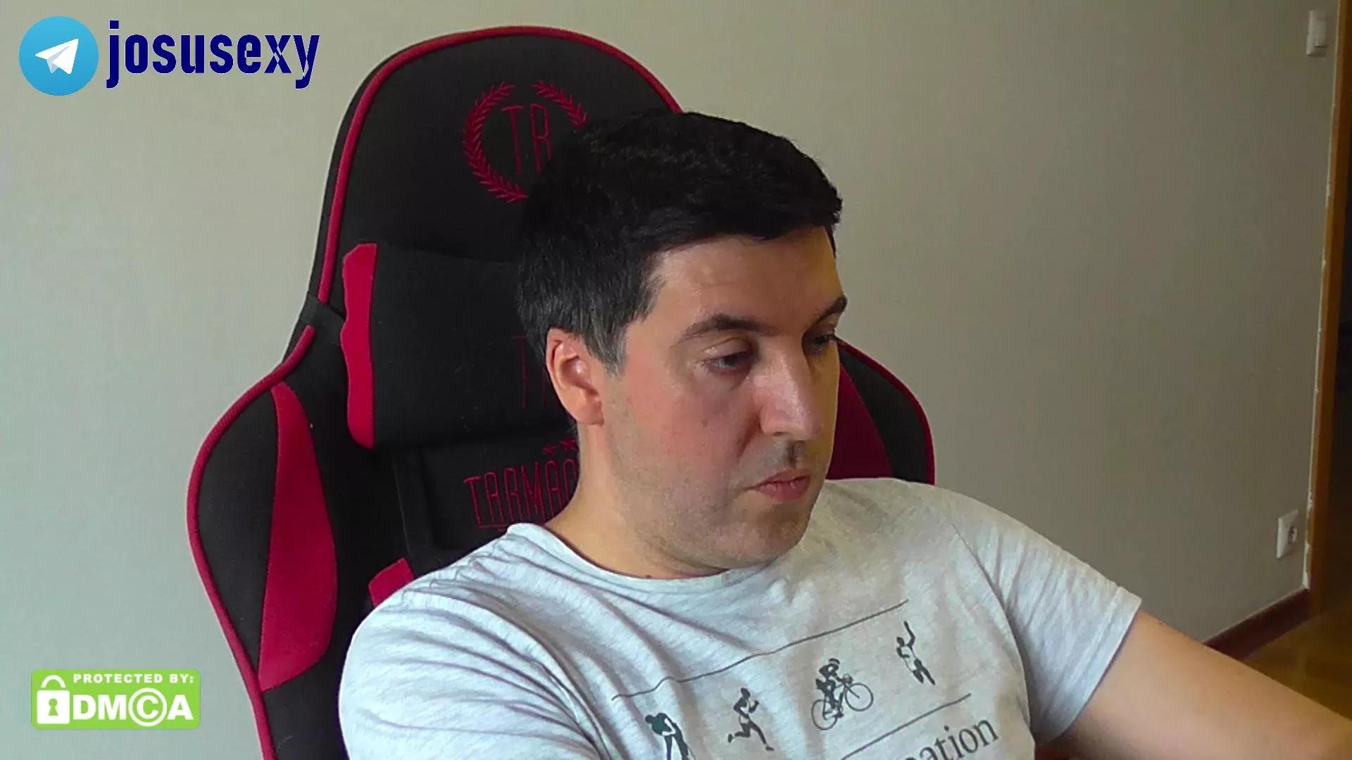 Offline hotliki on Cam4