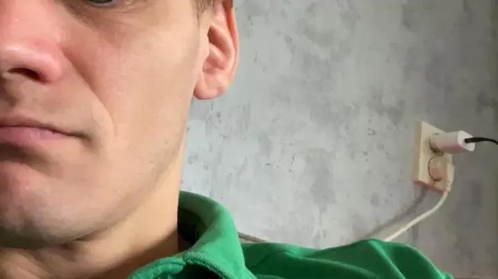 Offline Hotsexyboy89 on Cam4