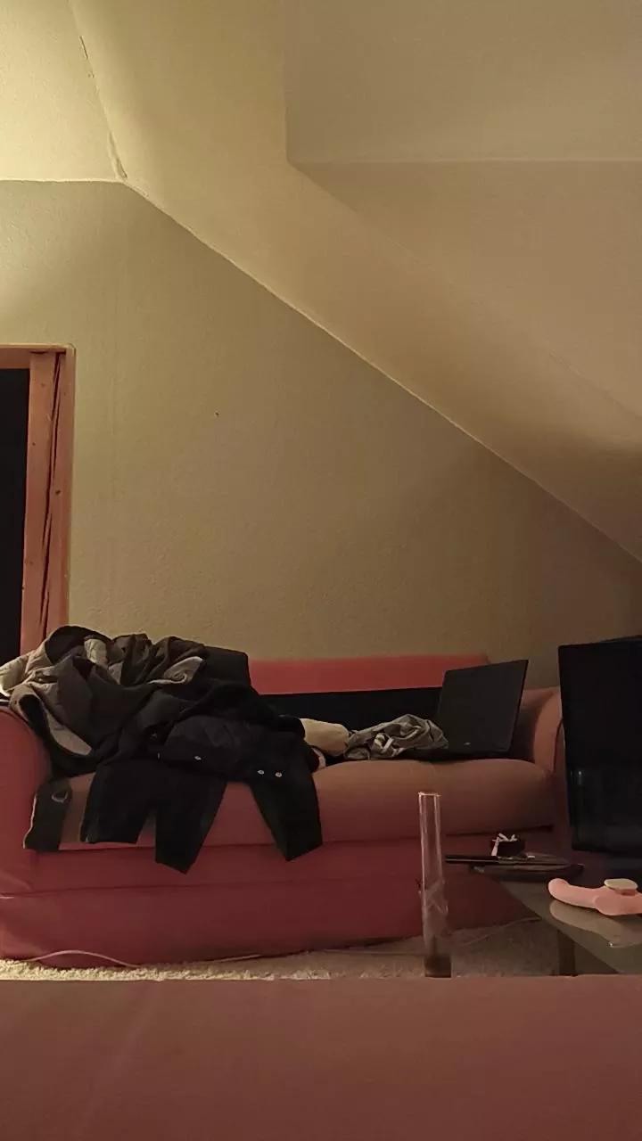 Offline hottehome_xxx on Cam4