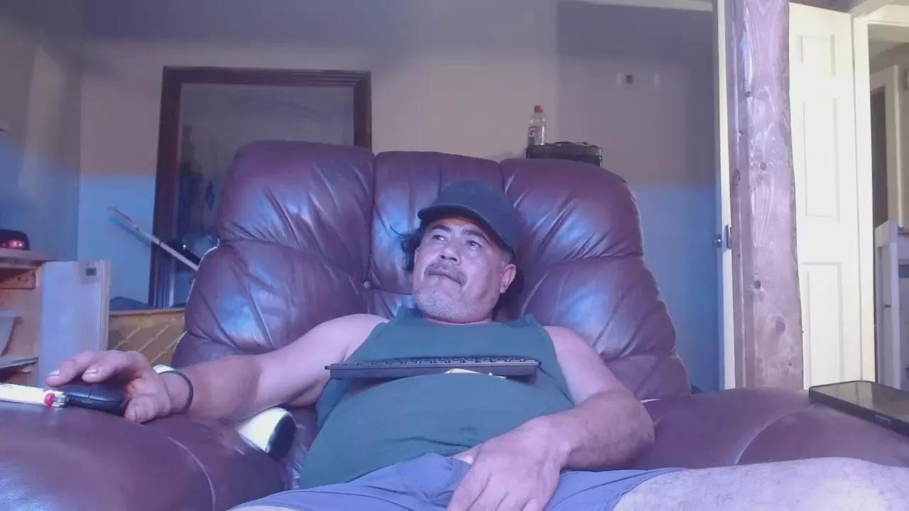 HughJanis on Cam4 