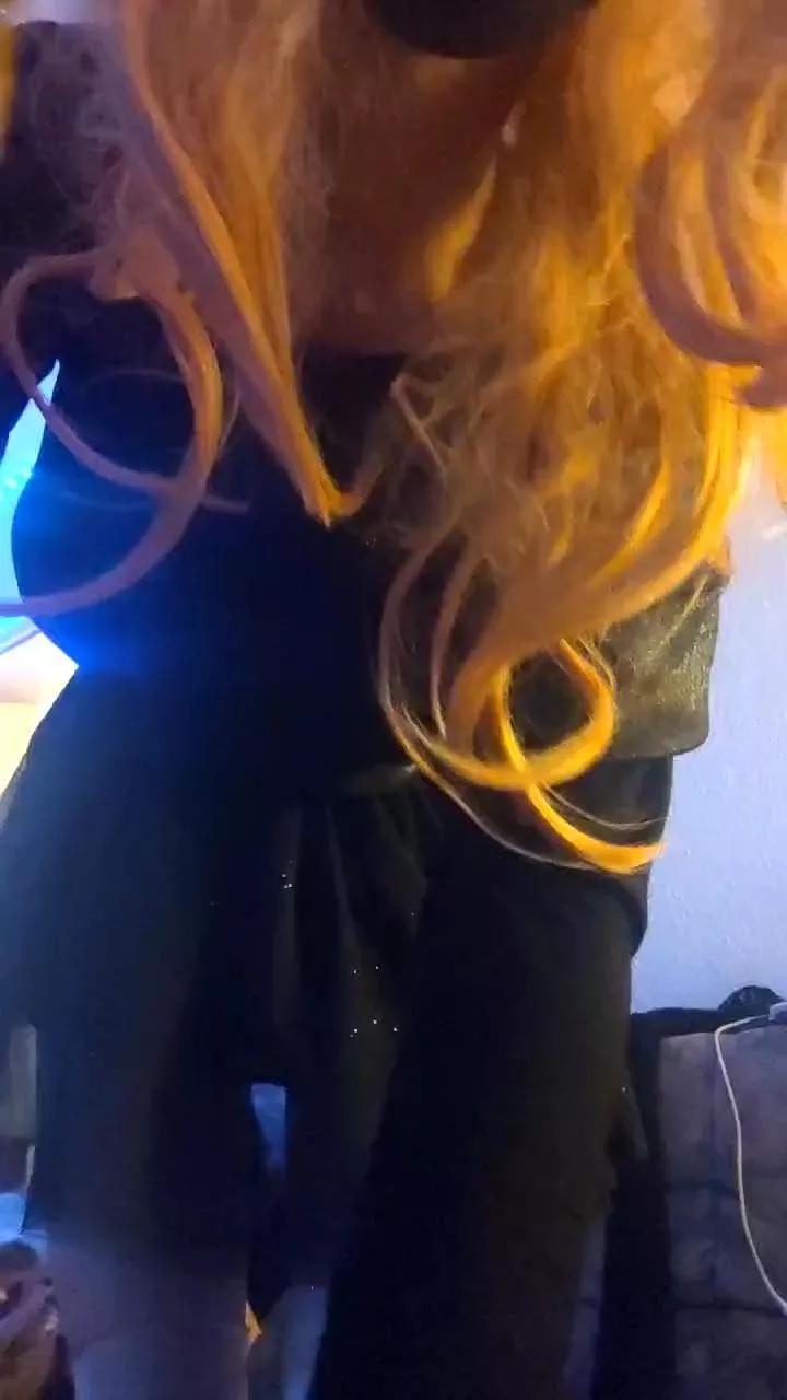 ichimmini on Cam4 