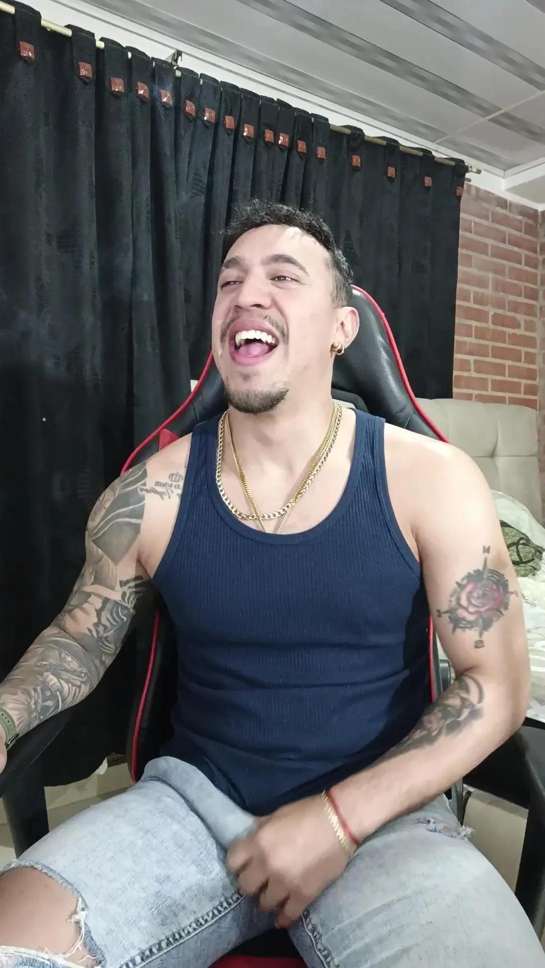 Im_massimo777 on Cam4 