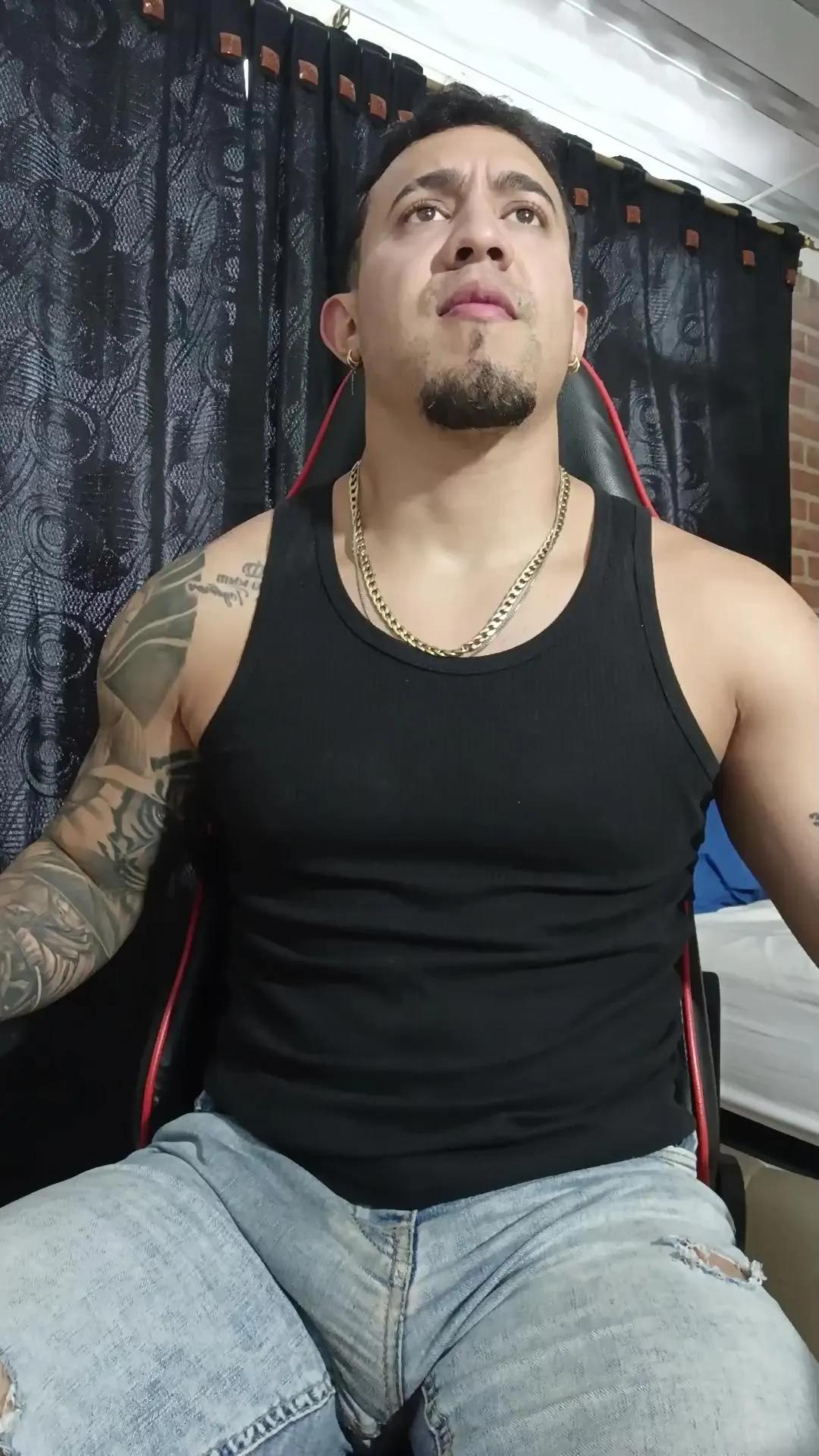 Im_massimo777 on Cam4 