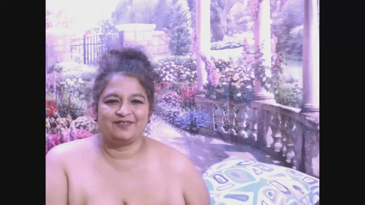 indianstar75 on Cam4 