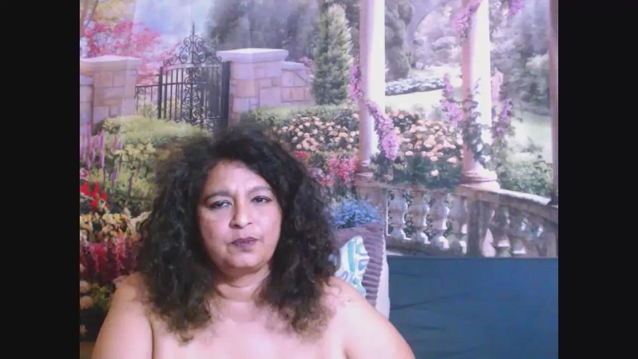 indianstar75 on Cam4 