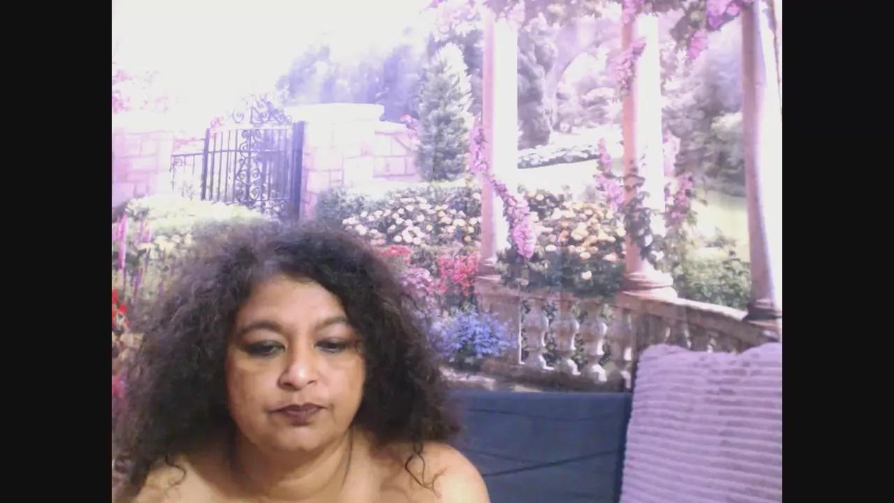 indianstar75 on Cam4 