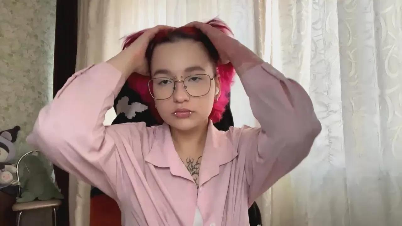 Offline InellHeir on Cam4