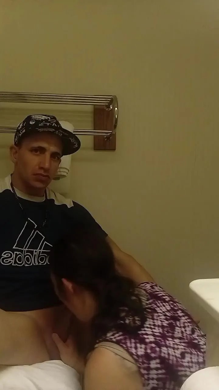 Inittowinit780 on Cam4 