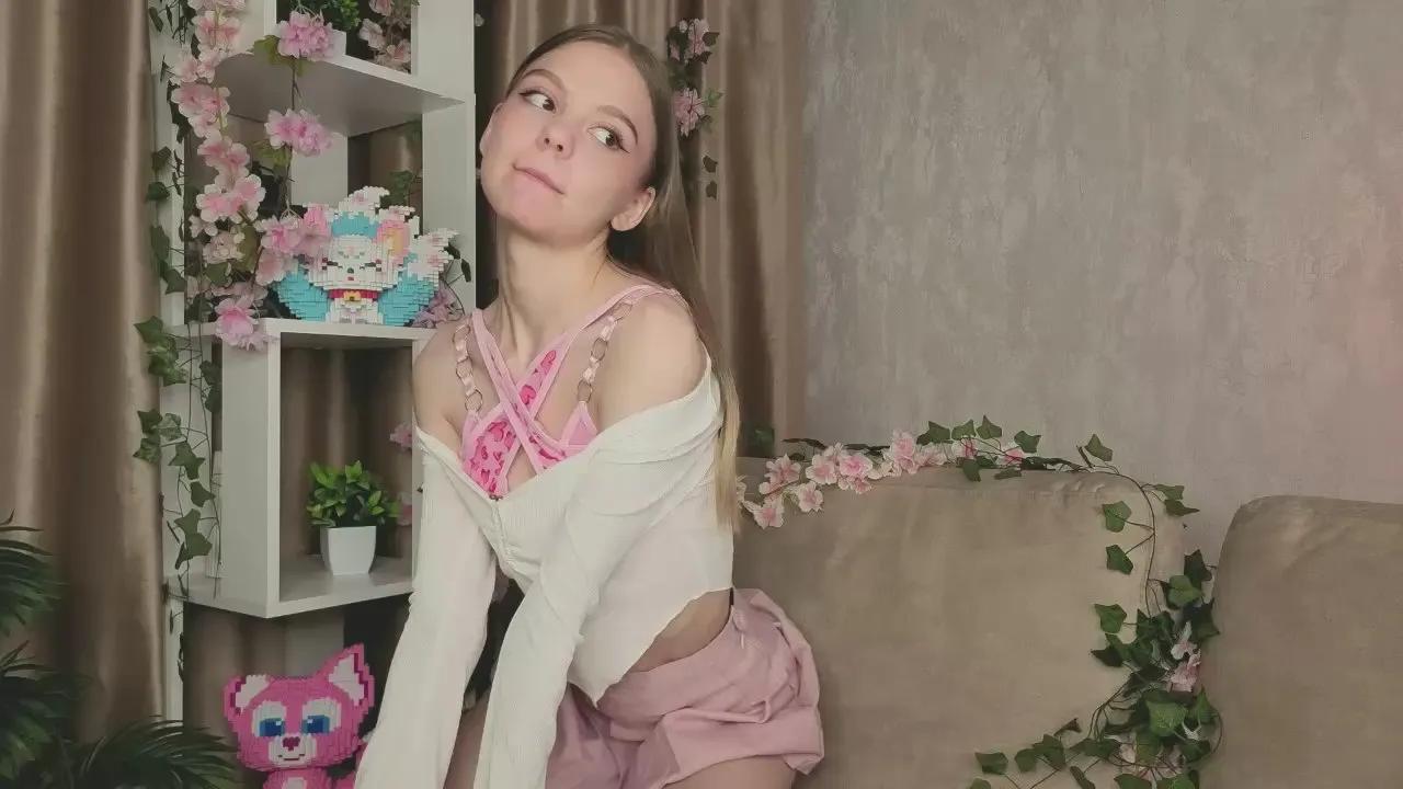 Offline IrmaGuzek on Cam4