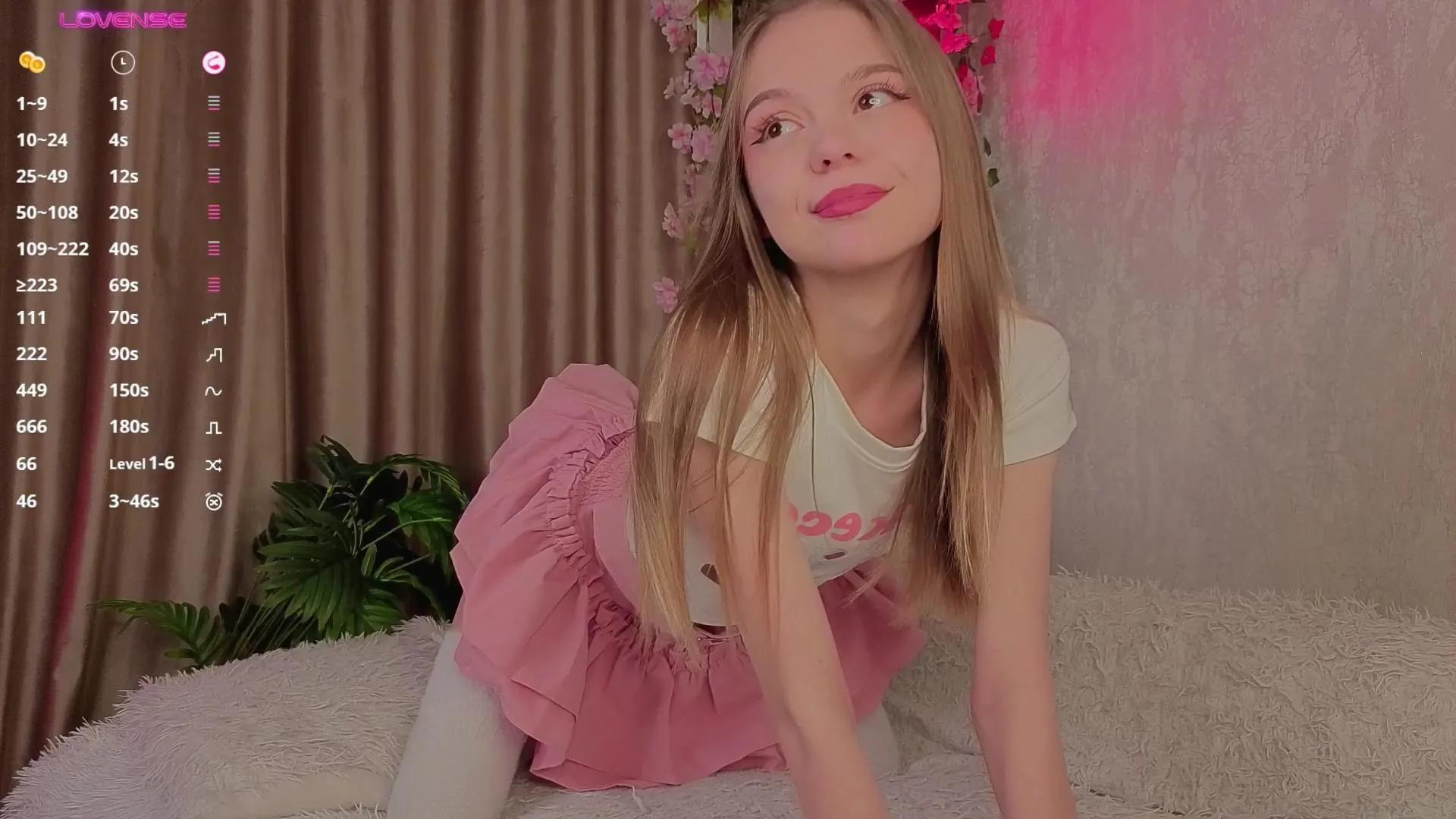 Offline IrmaGuzek on Cam4