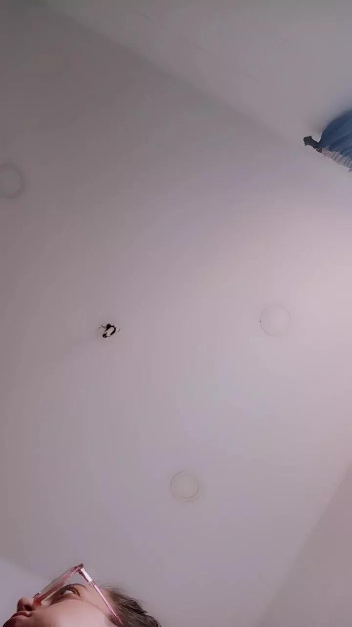 Offline isadelhot on Cam4