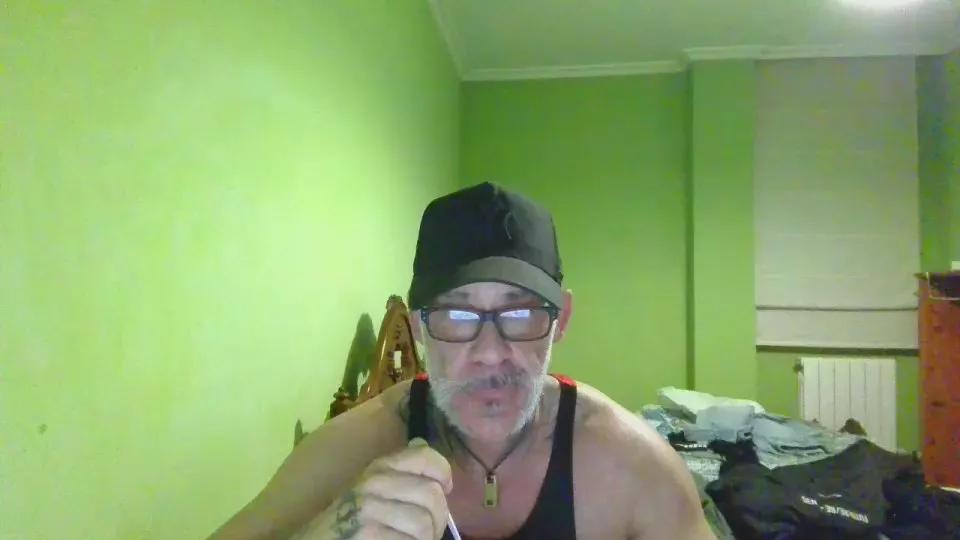 Isisytomy on Cam4 