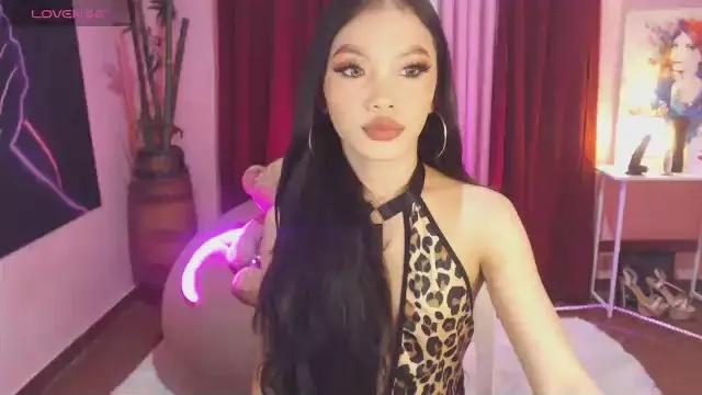 Freechat Itsmerueloove06 on Cam4