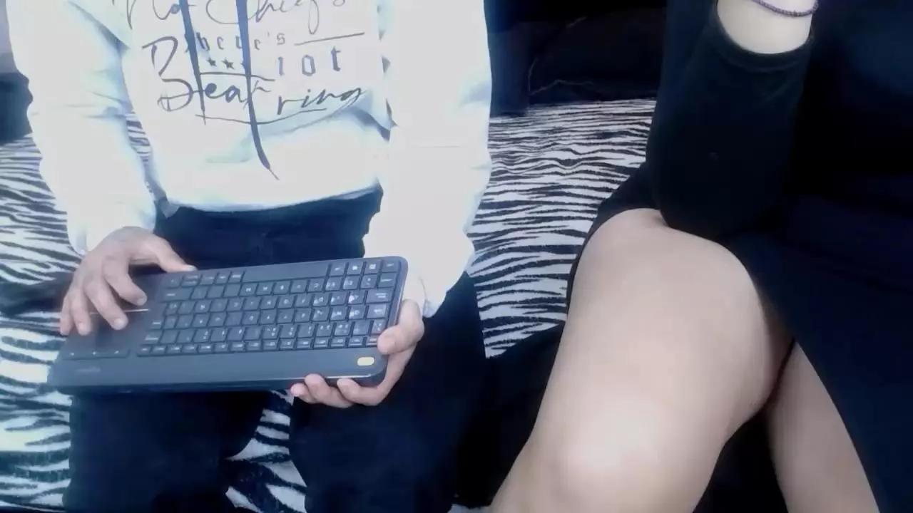 Offline JacksondScarlet on Cam4