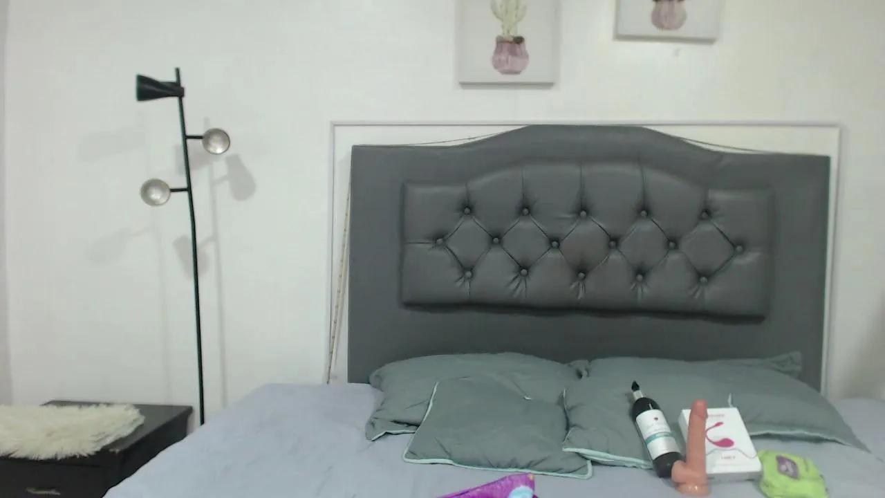 Freechat Janne_01 on Cam4