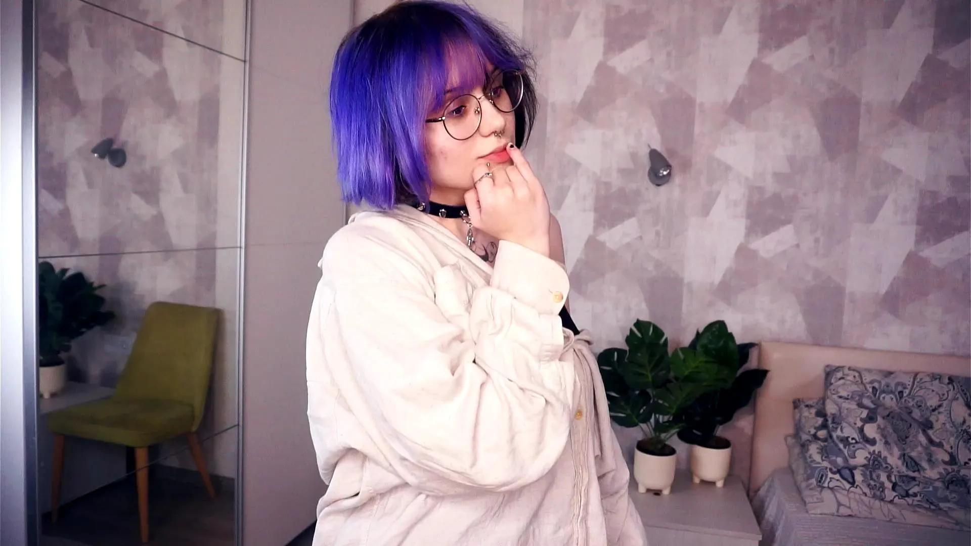 JannetHuntley —  #striptease #masturbation #schoolgirl #cosplay #C2C #feet #cute