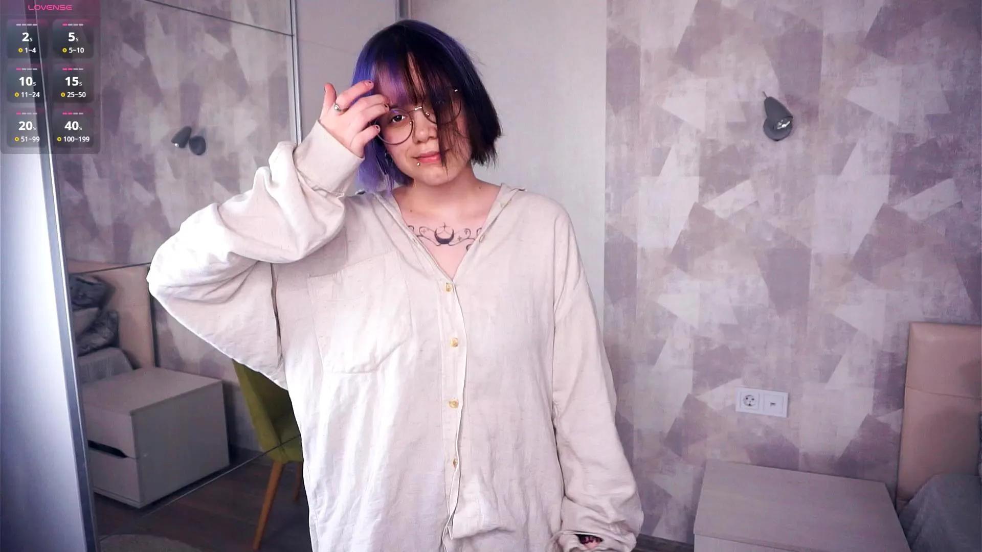 JannetHuntley —  #striptease #masturbation #schoolgirl #cosplay #C2C #feet #cute