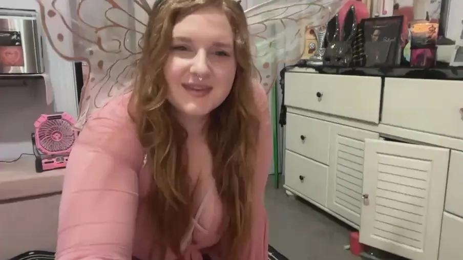 jasminegreen —  #Halloween #spookybooster #pawg #schoolgirl #cute #amateur