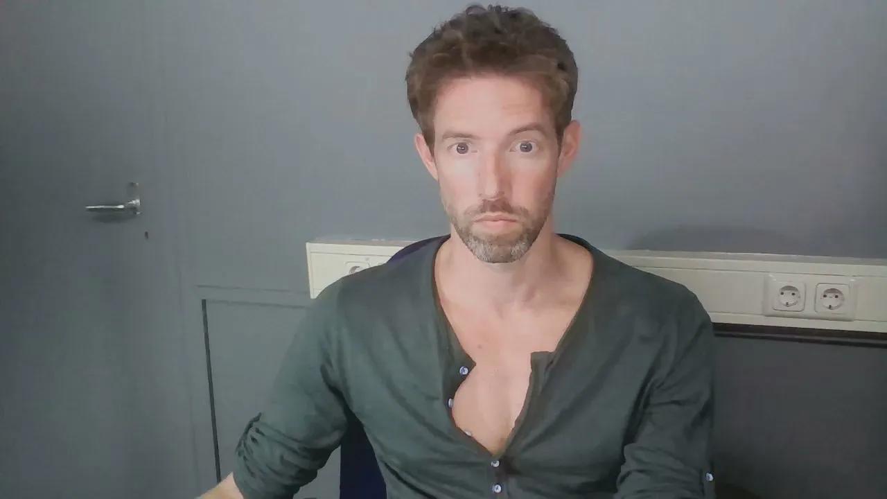 Offline Jason_Berg on Cam4