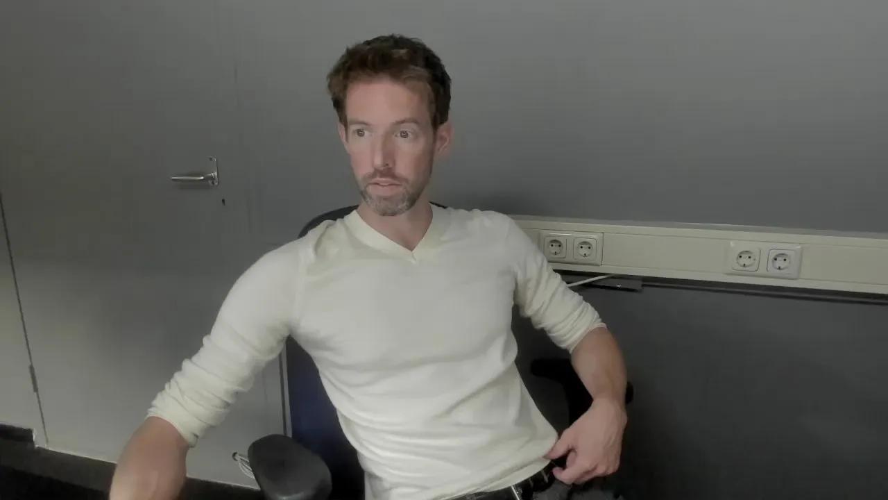 Offline Jason_Berg on Cam4