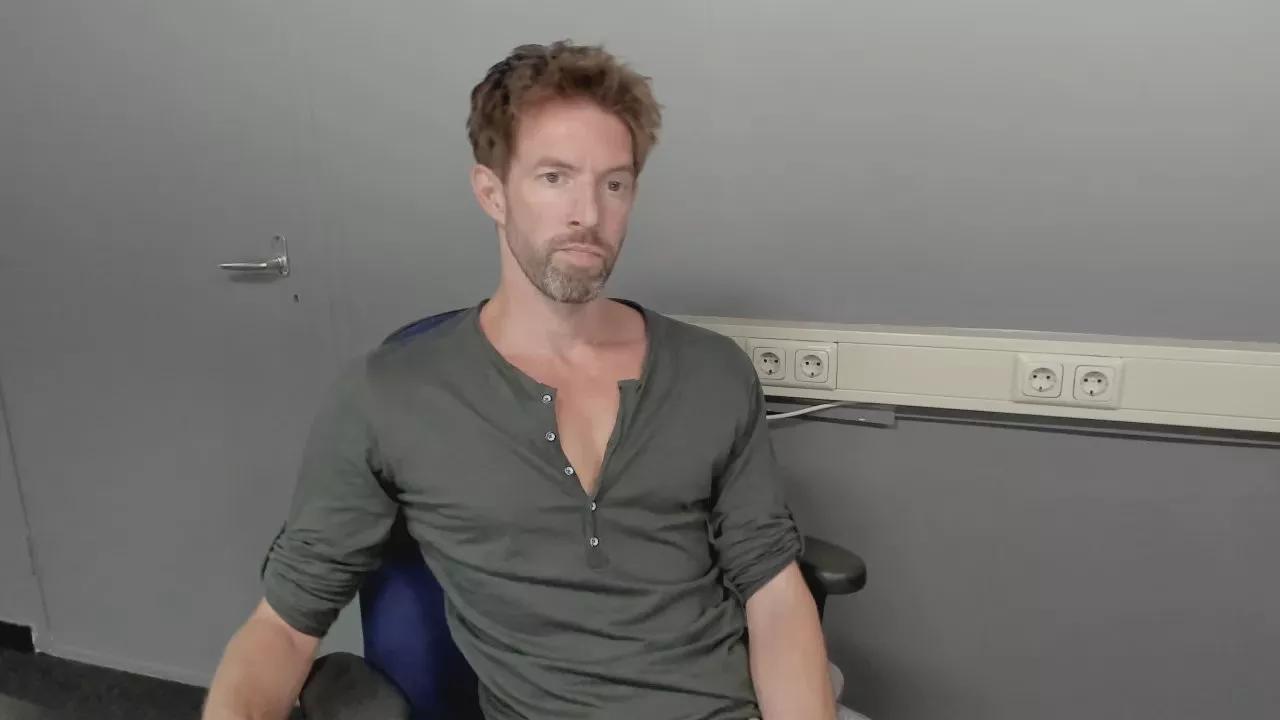 Offline Jason_Berg on Cam4
