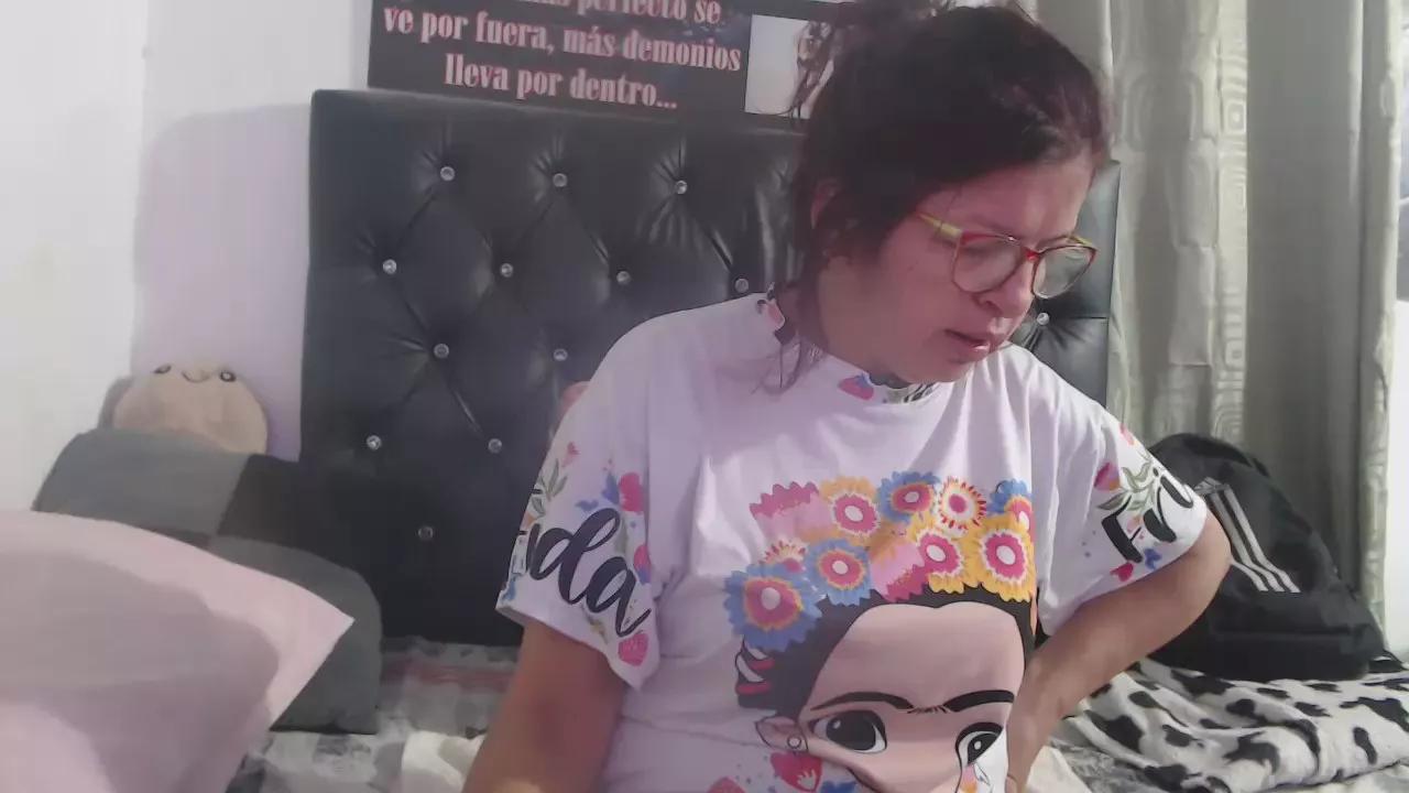 Offline jellyfishhot on Cam4