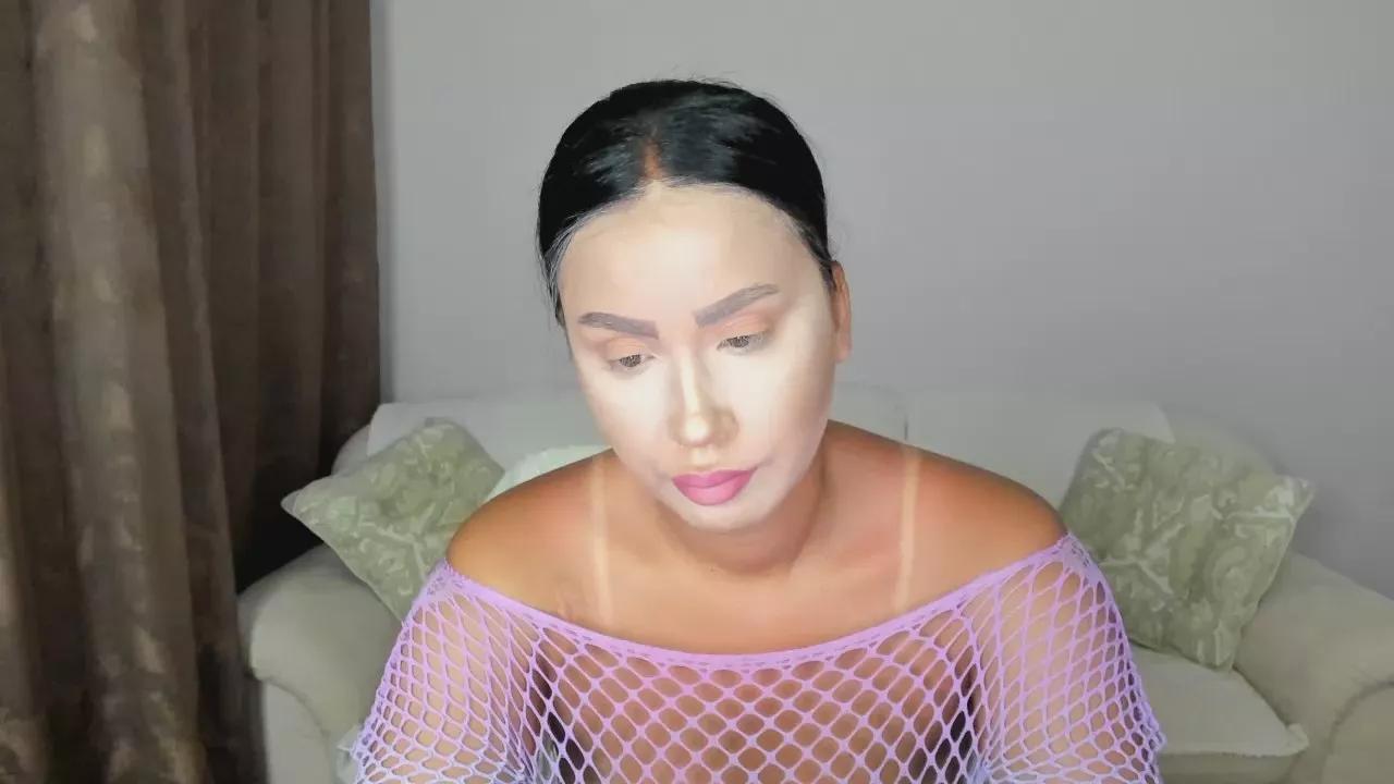 Offline JessyDevine on Cam4