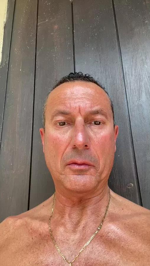 Offline joe653 on Cam4