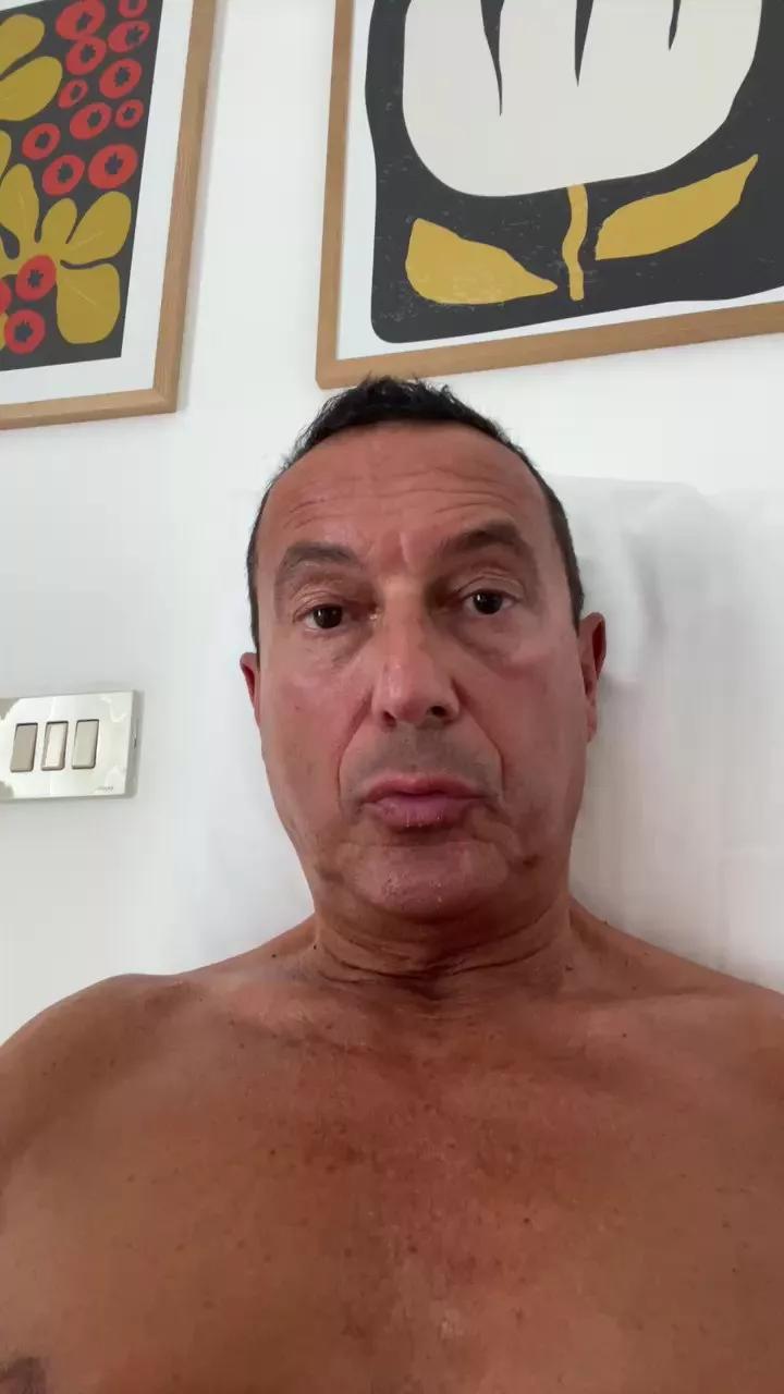 Offline joe653 on Cam4