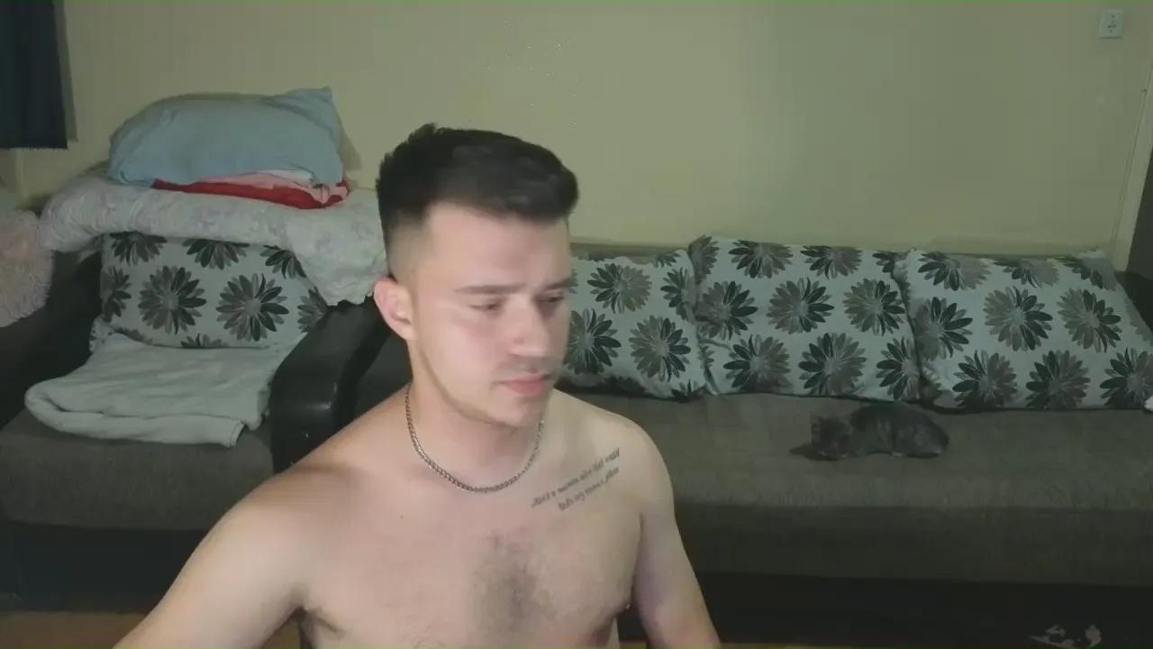 Freechat johnnylove22 on Cam4
