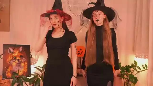 Cam4 JolieLooper  is Freechat  JolieLooper —  #deepthroat #masturbation #C2C #striptease #pee #anal #lesbian