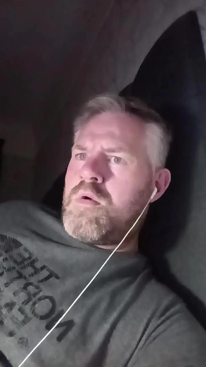 jonnyx5 on Cam4 