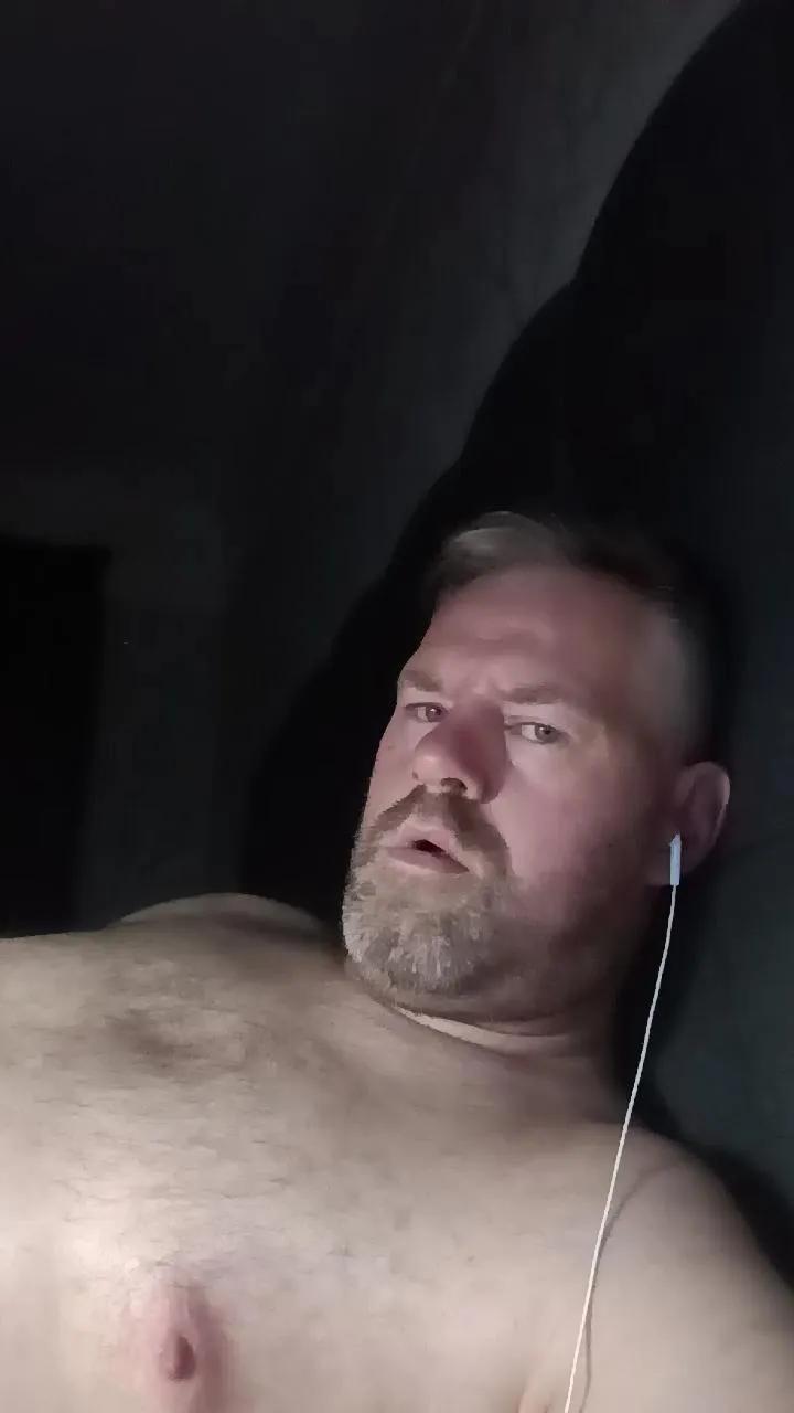 jonnyx5 on Cam4 