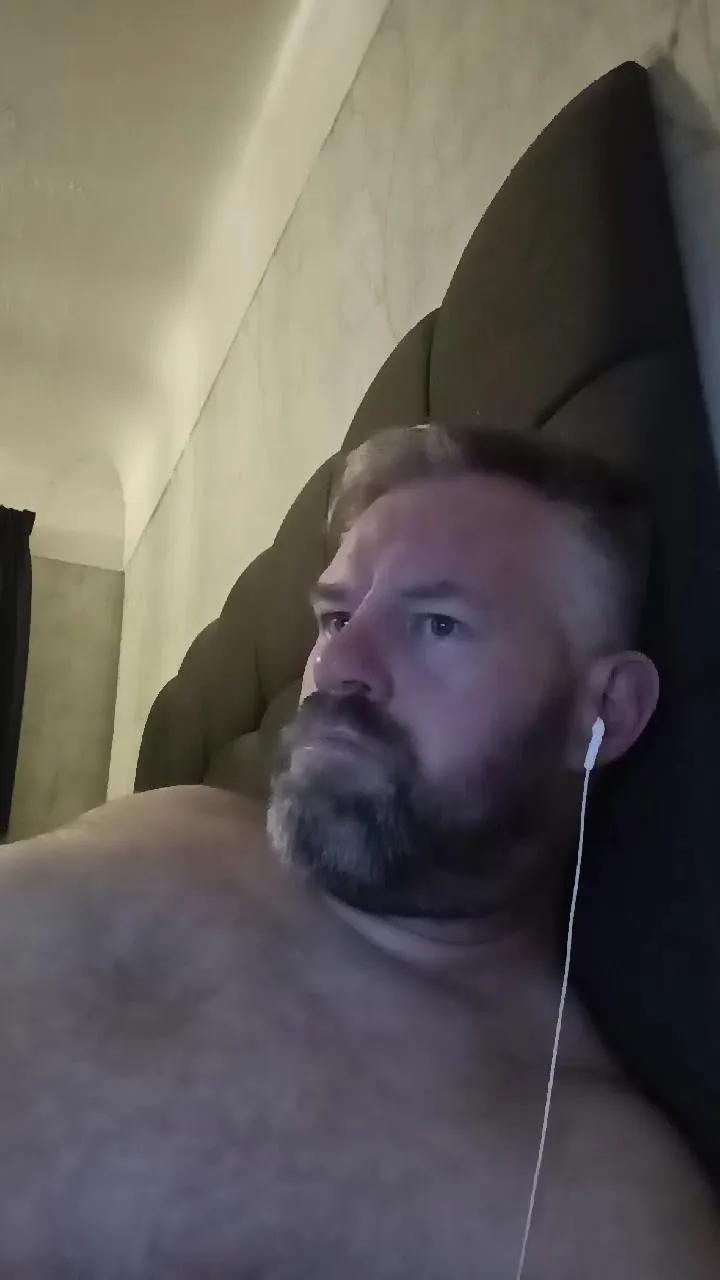 jonnyx5 on Cam4 