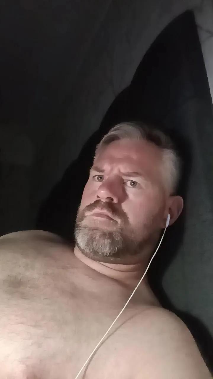 jonnyx5 on Cam4 