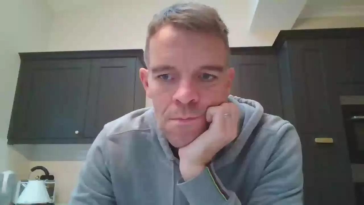 jontommy on Cam4 