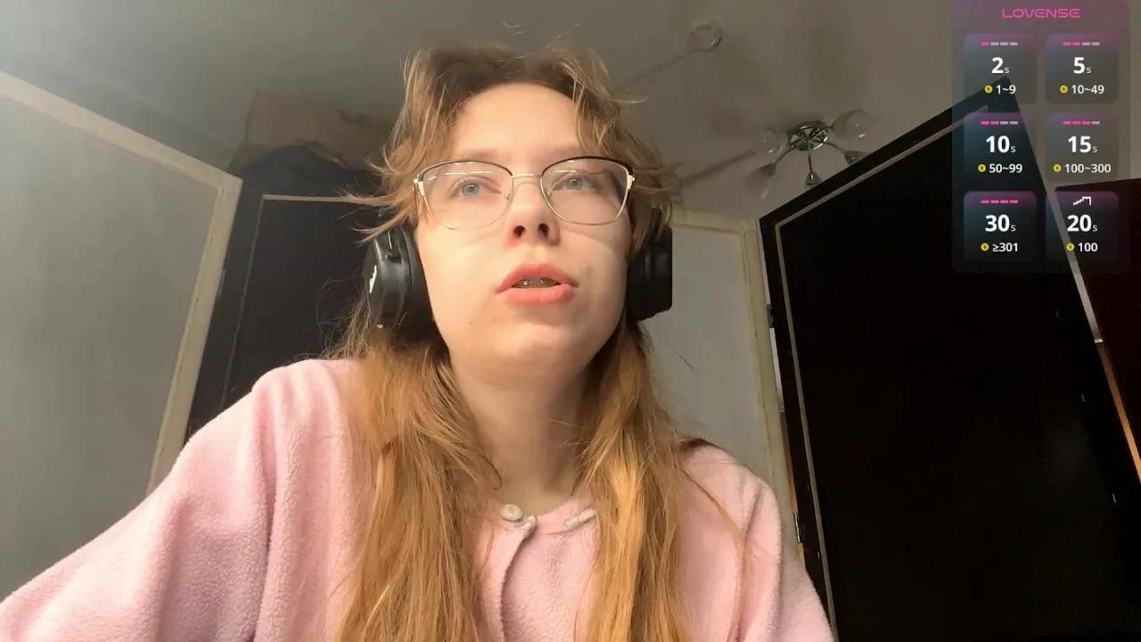 Cam4 JoRosin is Freechat JoRosin —  #ass #anal #cum #gamer #pee #striptease #femdom