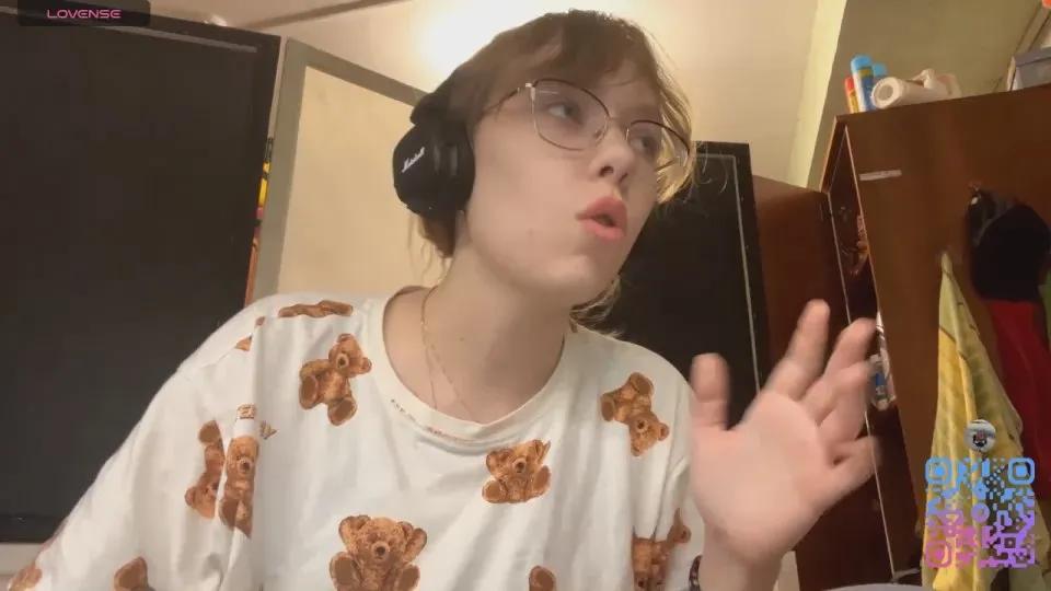 Offline JoRosin on Cam4