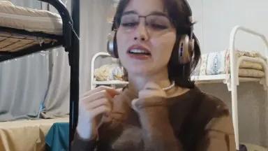 JoslynTrainham —  #bigass #deepthroat #striptease #squirt #C2C #blowjob #pussy