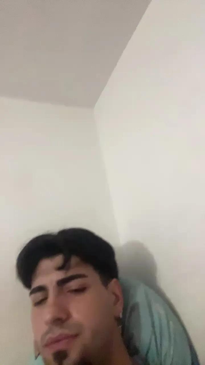 Jovencitobcn21 — #feet #pornstar #bigass #analtoys #young