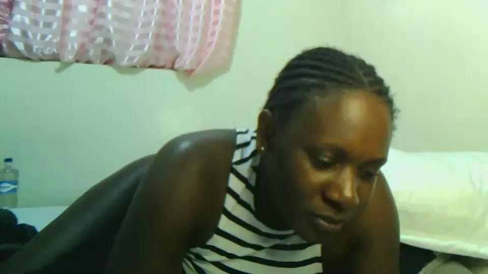 Offline Juicykitty24 on Cam4