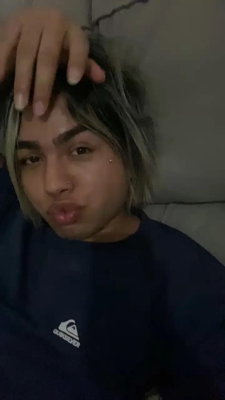 Juju6999 on Cam4 
