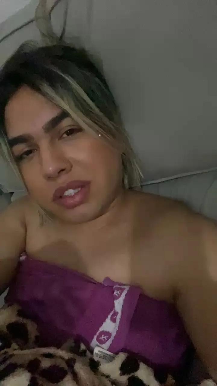 Juju6999 on Cam4 