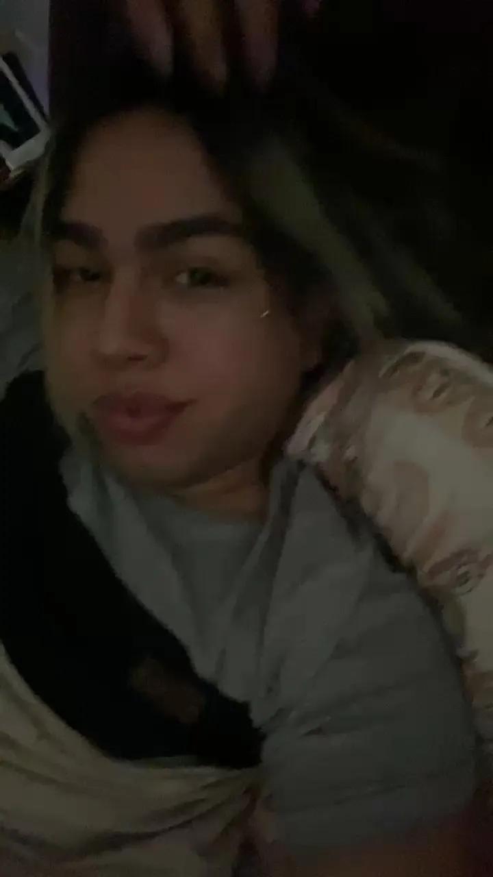Juju6999 on Cam4 