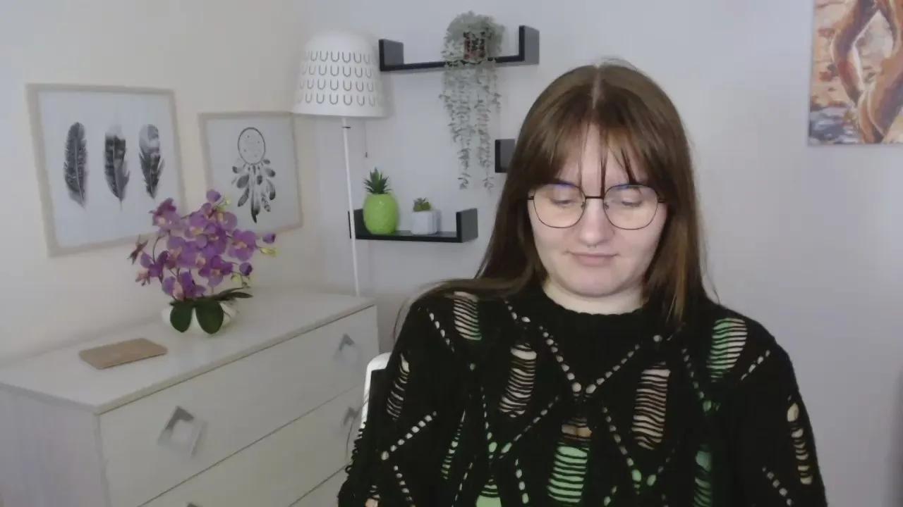 Freechat julie_sensual on Cam4