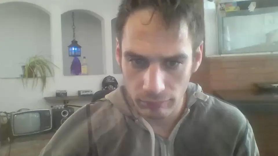 Offline julijuli123_Por on Cam4