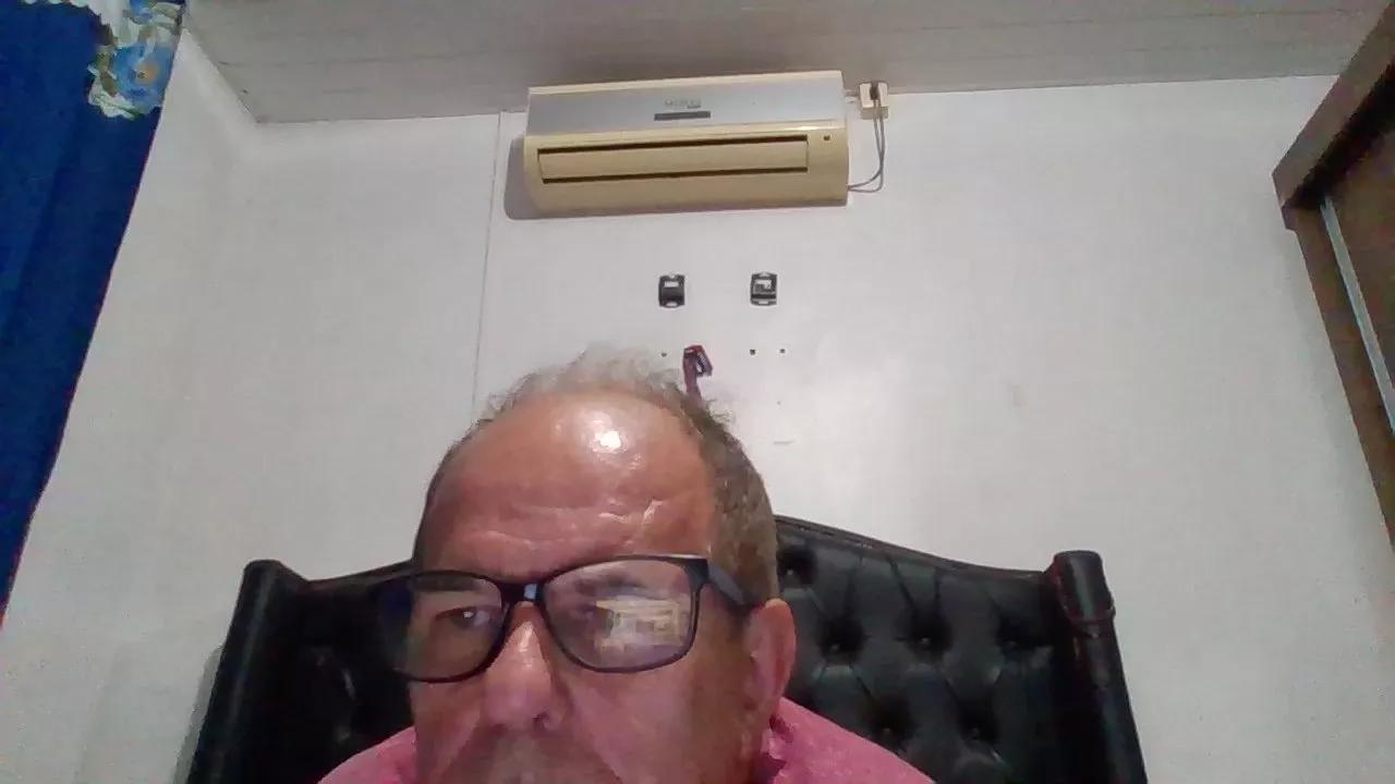 juquinha25 on Cam4 