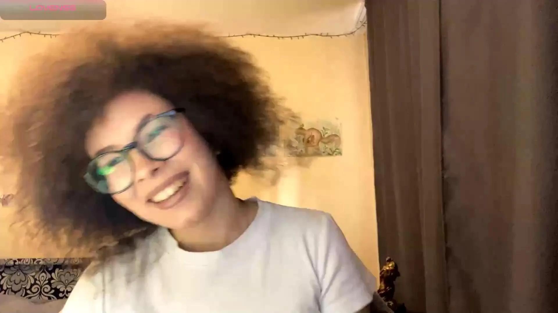 KamalaSkiver on Cam4 