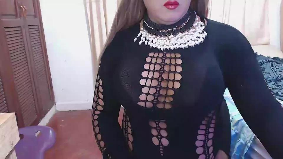 Avatar of kamilabigcock